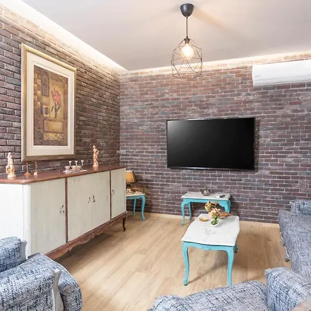 Joene Vintage Apartament *