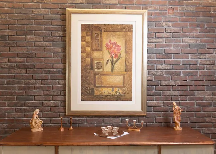 Joene Vintage Apartment